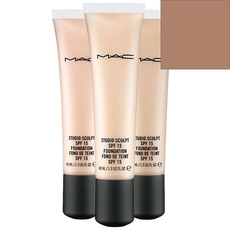 MAC Cosmetics Studio Foundation